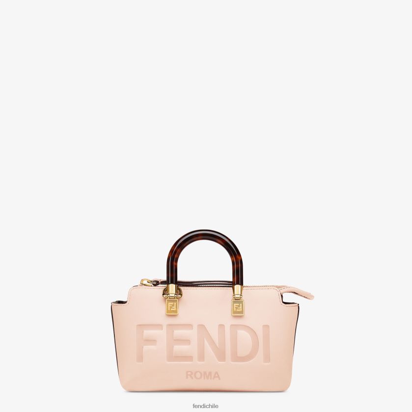 bolso boston pequeno de piel mujer Fendi accesorios rosa J04T4L851 J04T4L851 Fendi Chile artesania de calidad Carteras Fendi Chile ofrece savoir faire e innovacion